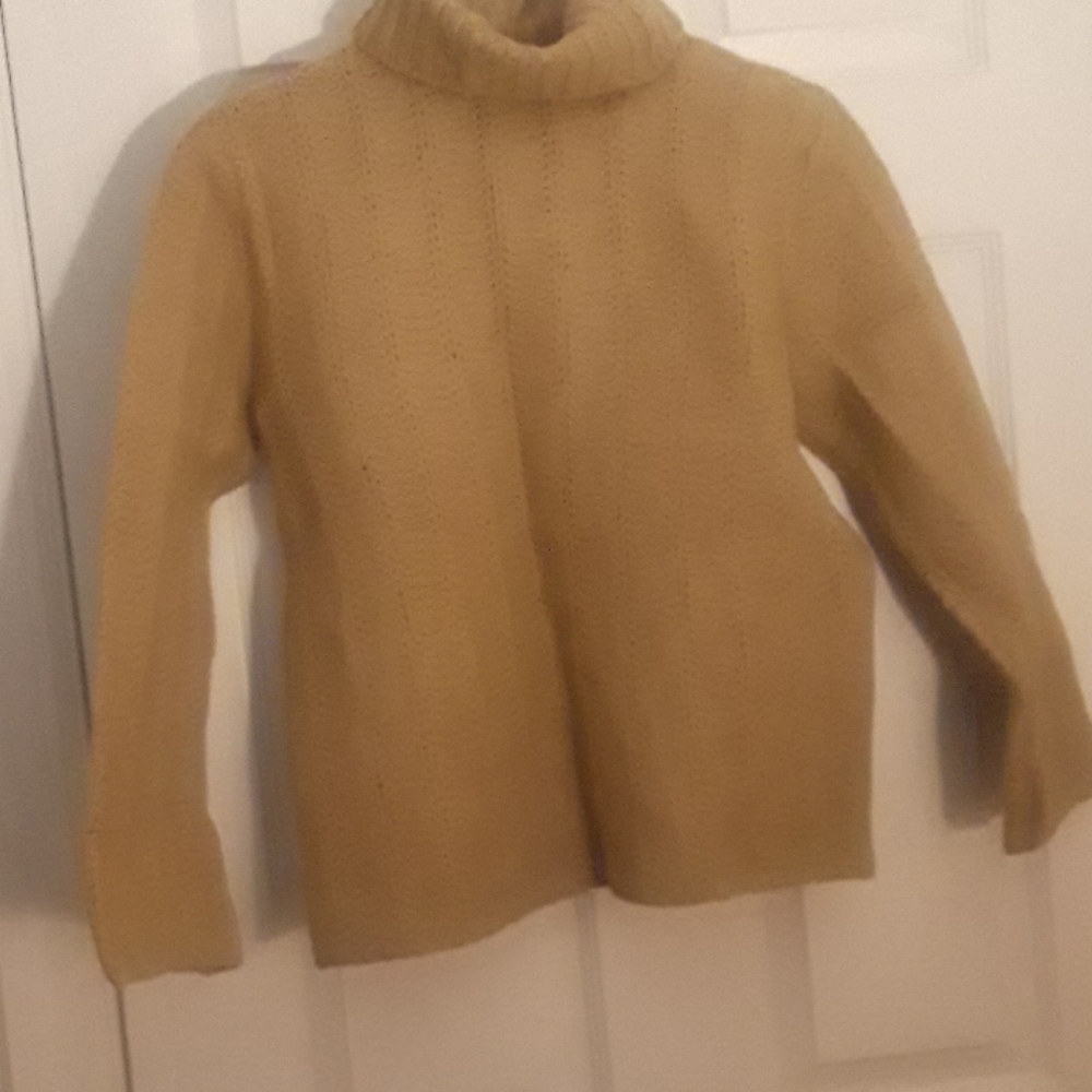 Wool Sweater - Picture 4 of 6